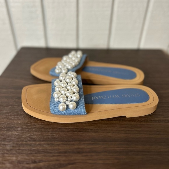 Stuart Weitzman Goldie Faux Pearl Embellished Slides, size 8B. - Picture 5 of 8